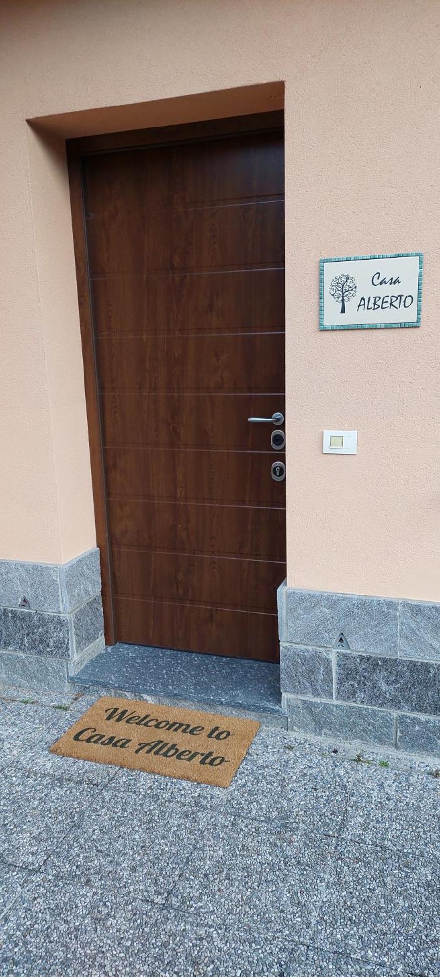 Casa Alberto - Appartamento Zona Bellagio Magreglio Buitenkant foto